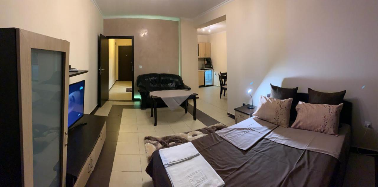 Lux Studio Gabrovo Luaran gambar